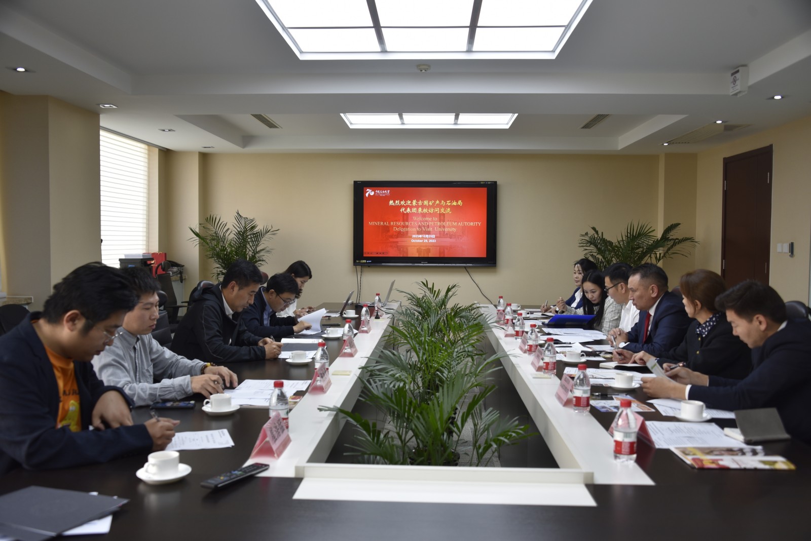 Газрын тосны инженер бэлтгэхэд БНХАУ-ын Газрын тосны их сургуультай хамтран ажиллана